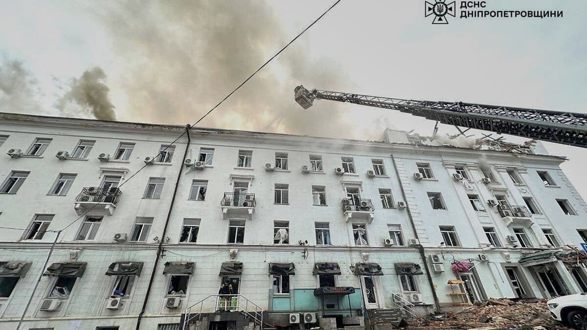 Russian Drone Attack on Dnipro Leaves One Dead, Over 20 Injured