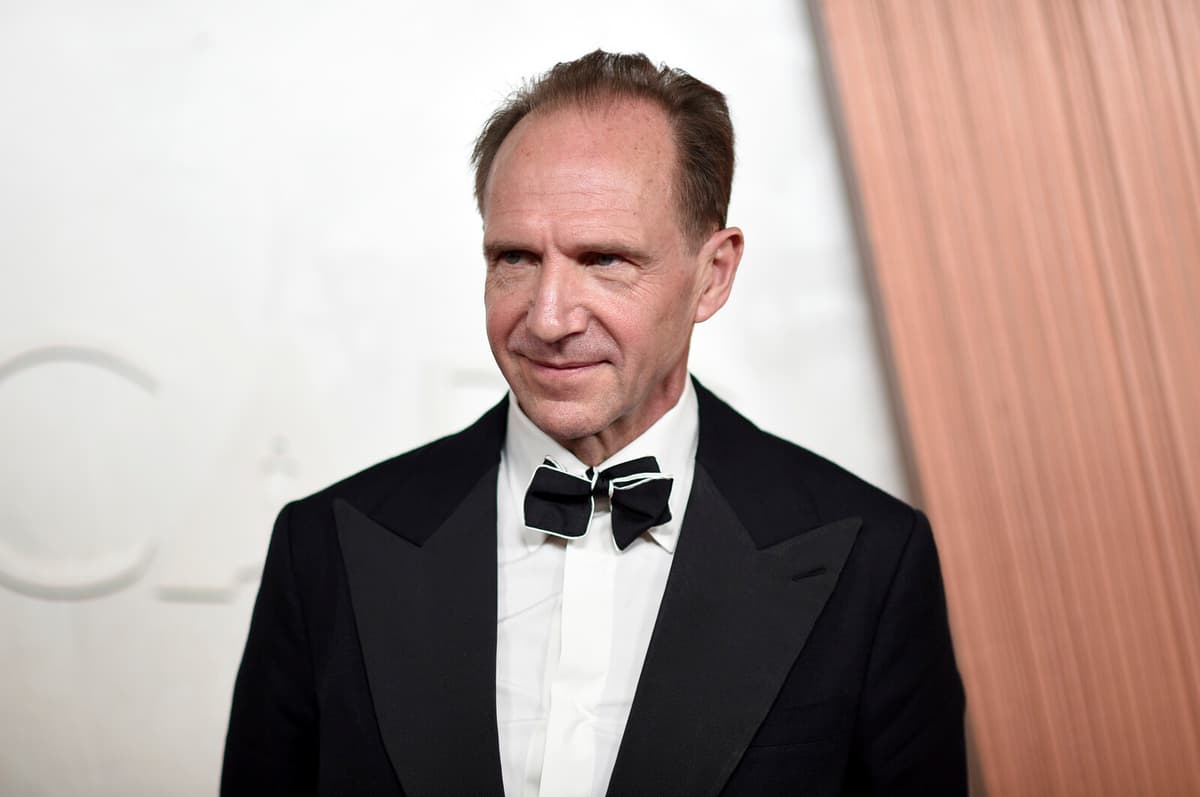 Ralph Fiennes Cast as President Snow in New Hunger Games Film