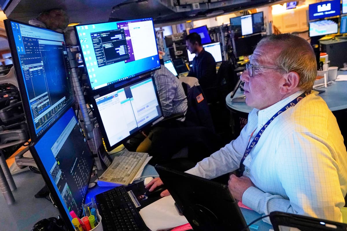 Wall Street Navigates Uncertainty Amid New Tariff Announcements