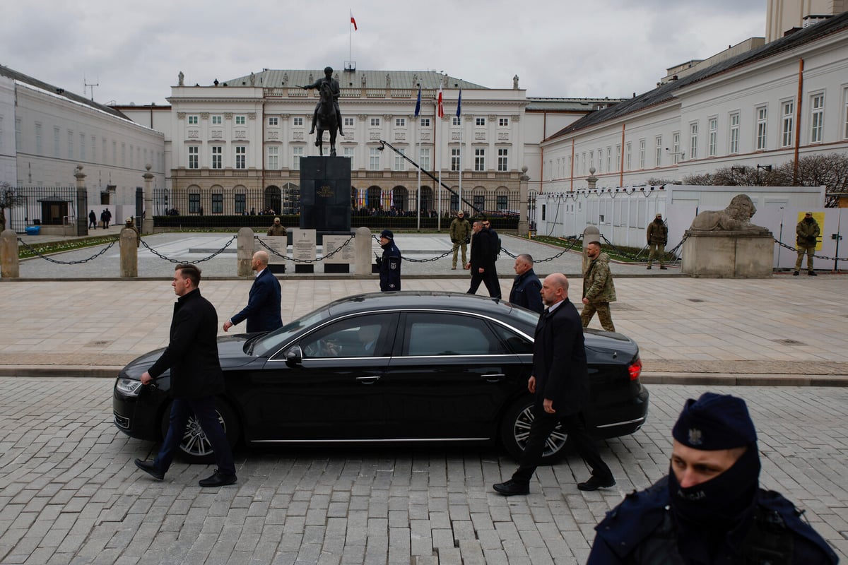 Ukrainian Man Arrested for Suspected Drone Flight Over Polish Palace