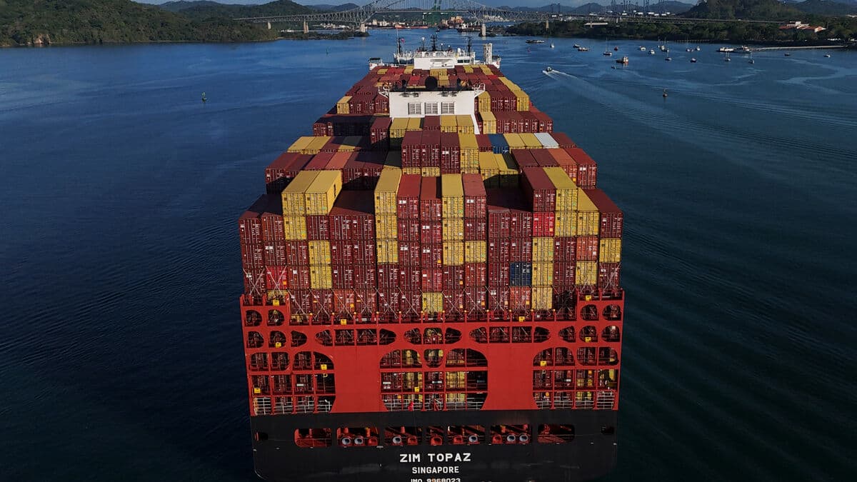 Million-dollar bids for Panama Canal transit as Strait of Hormuz is blocked