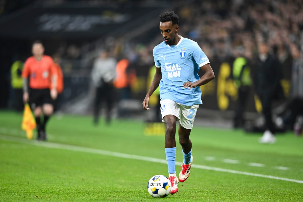 Malmö FF Secures 3-1 Victory Over Iberia 1999 in Champions League Qualifier