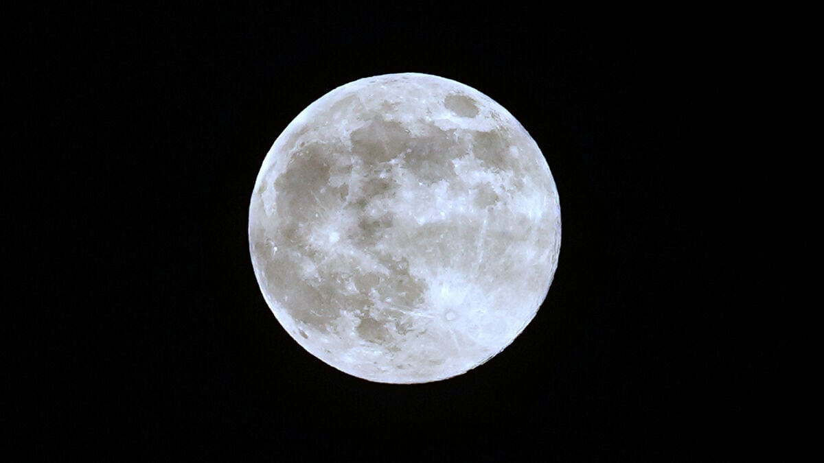 Russia wants to build power plants on the moon by 2036