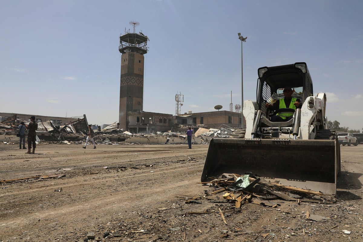Israeli Airstrike Targets Sana Airport Amid Huthi Conflict