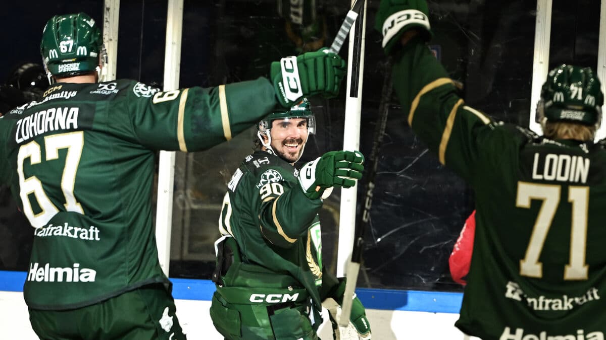 Färjestad crush Örebro 7-0 in SHL opener after first-period rout