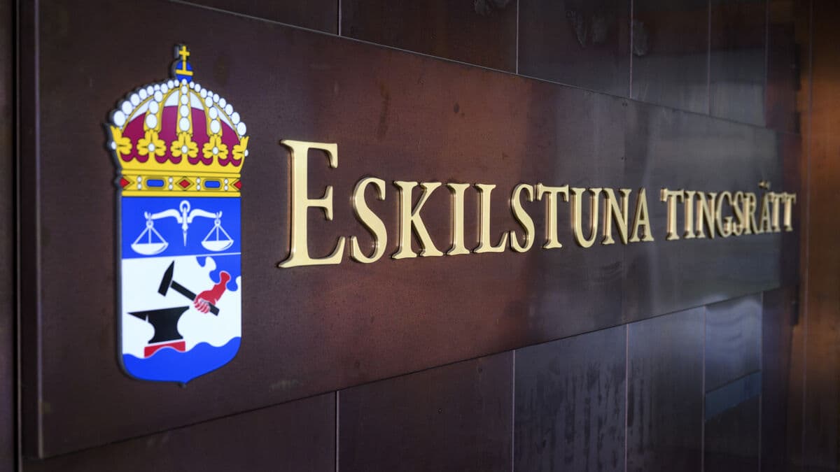 Wanted to avoid paternity test - sent friend to give DNA sample