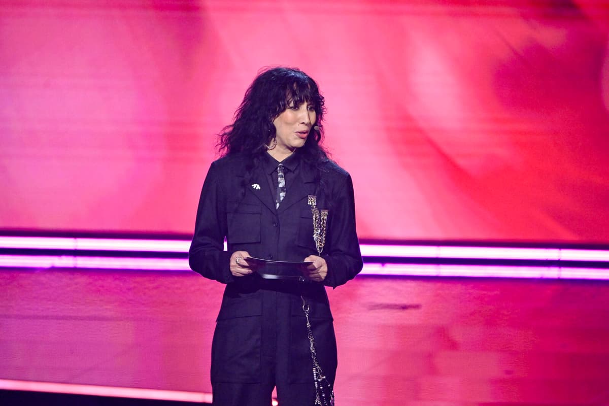 Titiyo and Thåström Release New Duet Single Gnistrande Snö