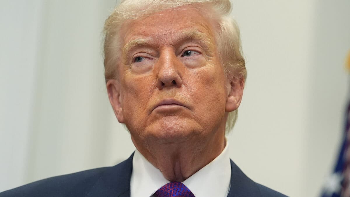 Trump pardons three-time Super Bowl winner Nate Newton