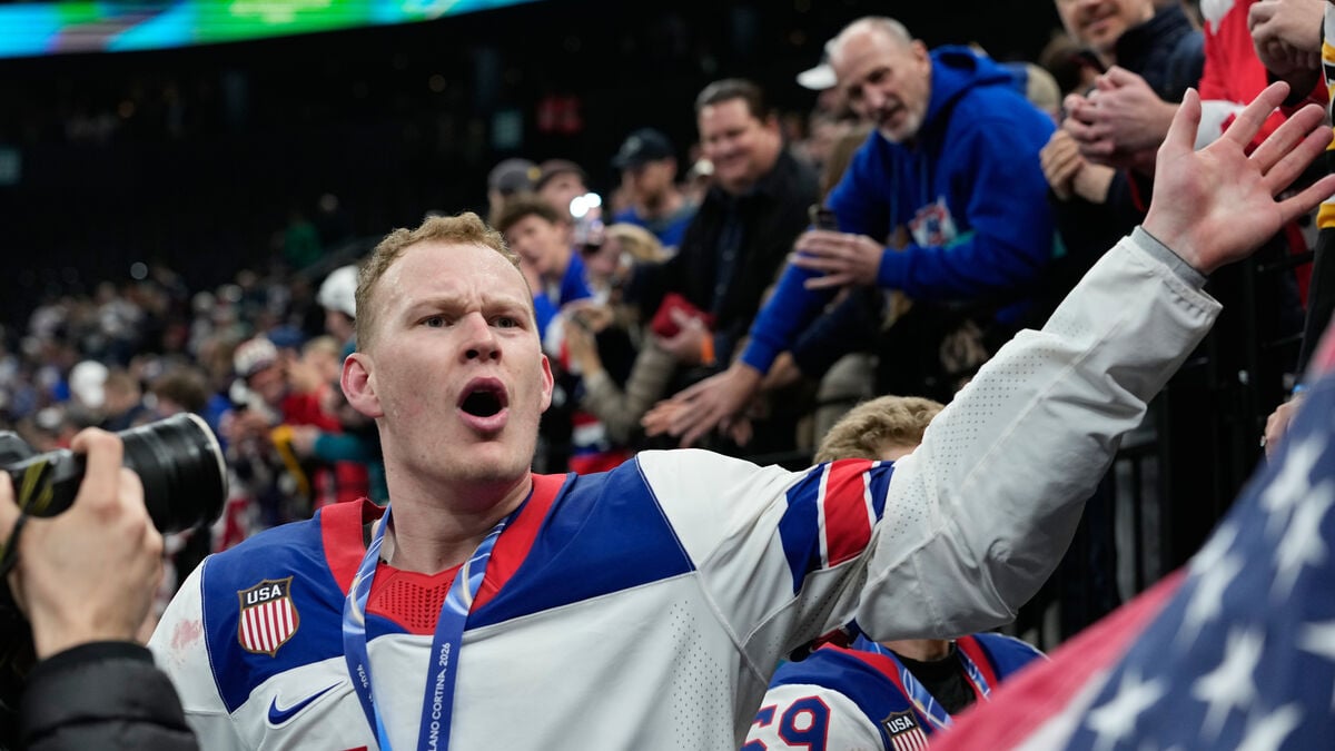 Tkachuk after White House video says he doesn't like it