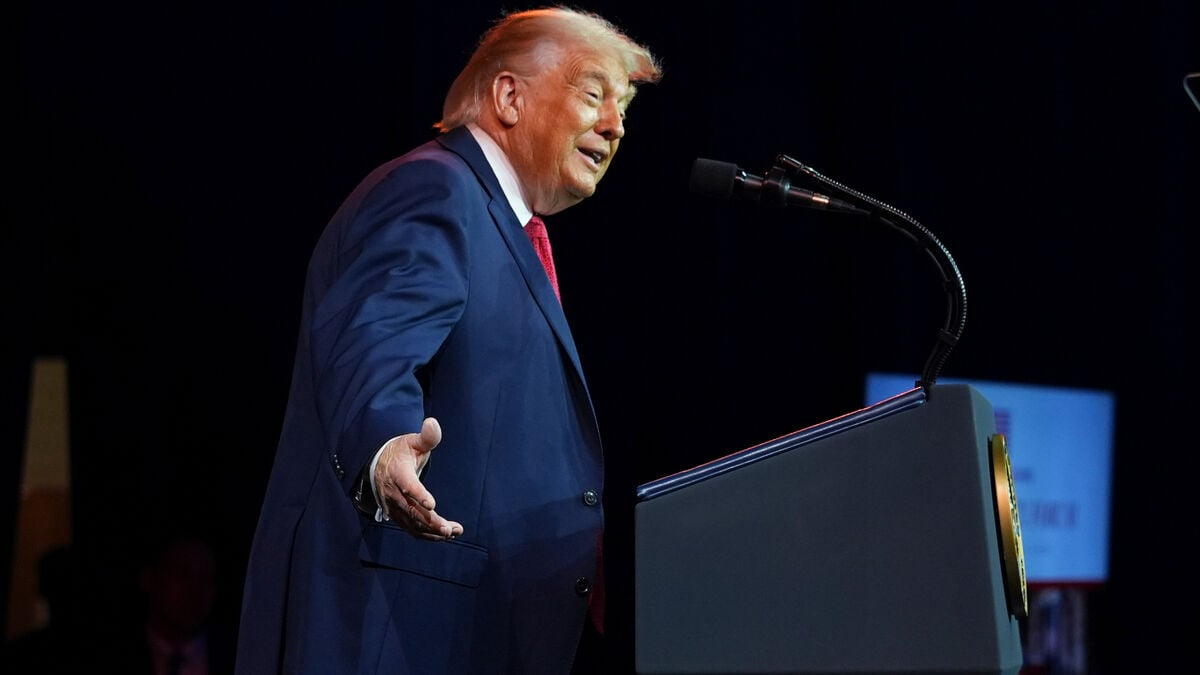 Trump posted labor market figures on Truth Social before U.S. Department of Labor release