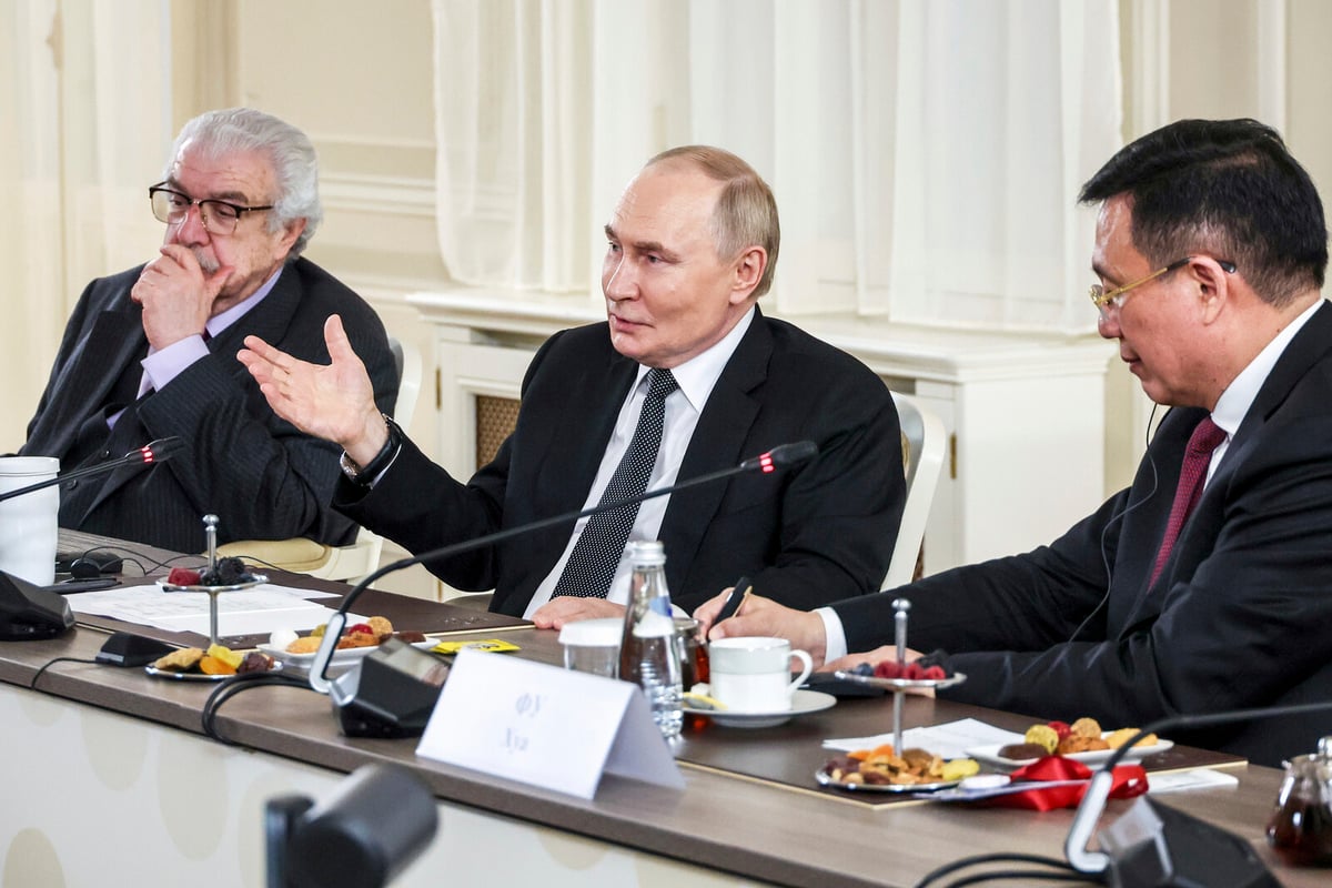 Putin Open to Meeting Zelensky in Final Negotiation Phase
