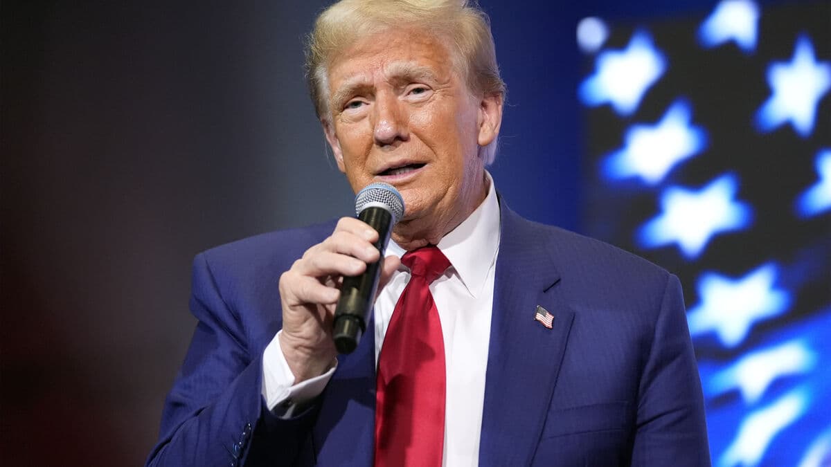 Trump tells former friends they have a low IQ