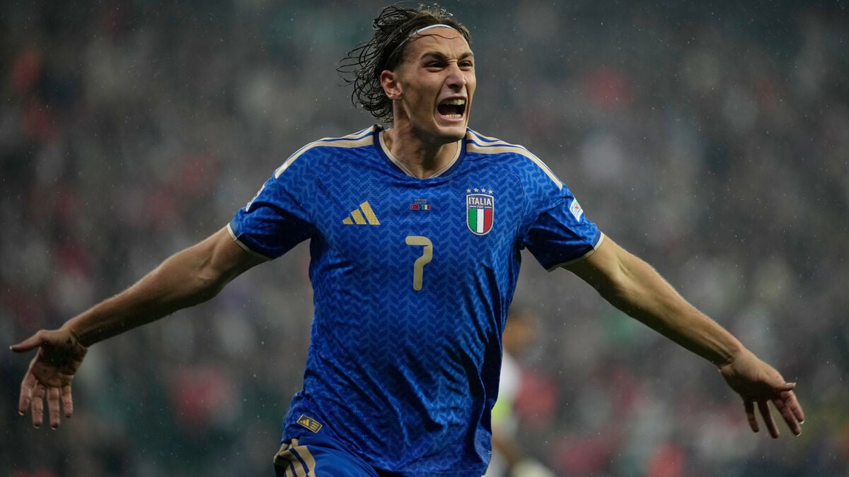 Esposito brothers make history as Italy beat Turkey 4-1 in Nations League