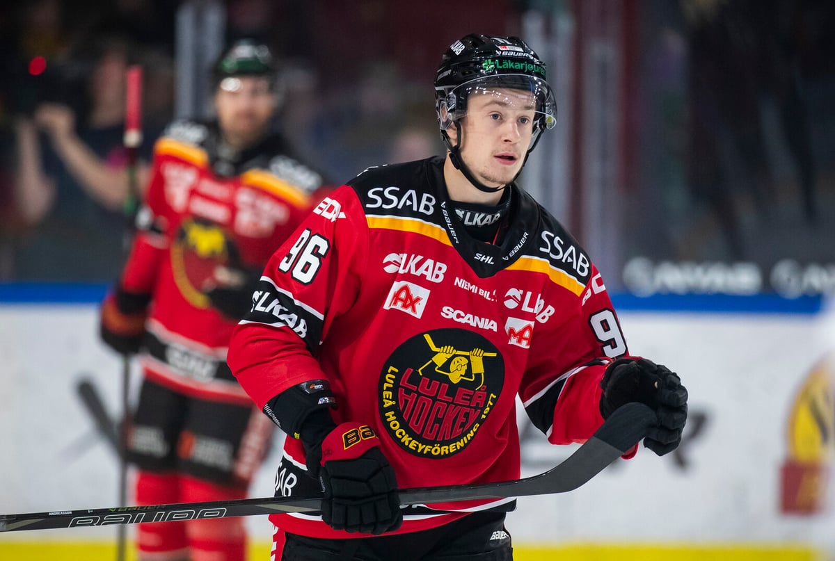 Pontus Andreasson Leads Luleå to Semifinals with Overtime Win