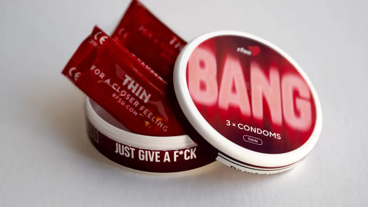 Condoms in a snus tin will encourage more people to protect themselves