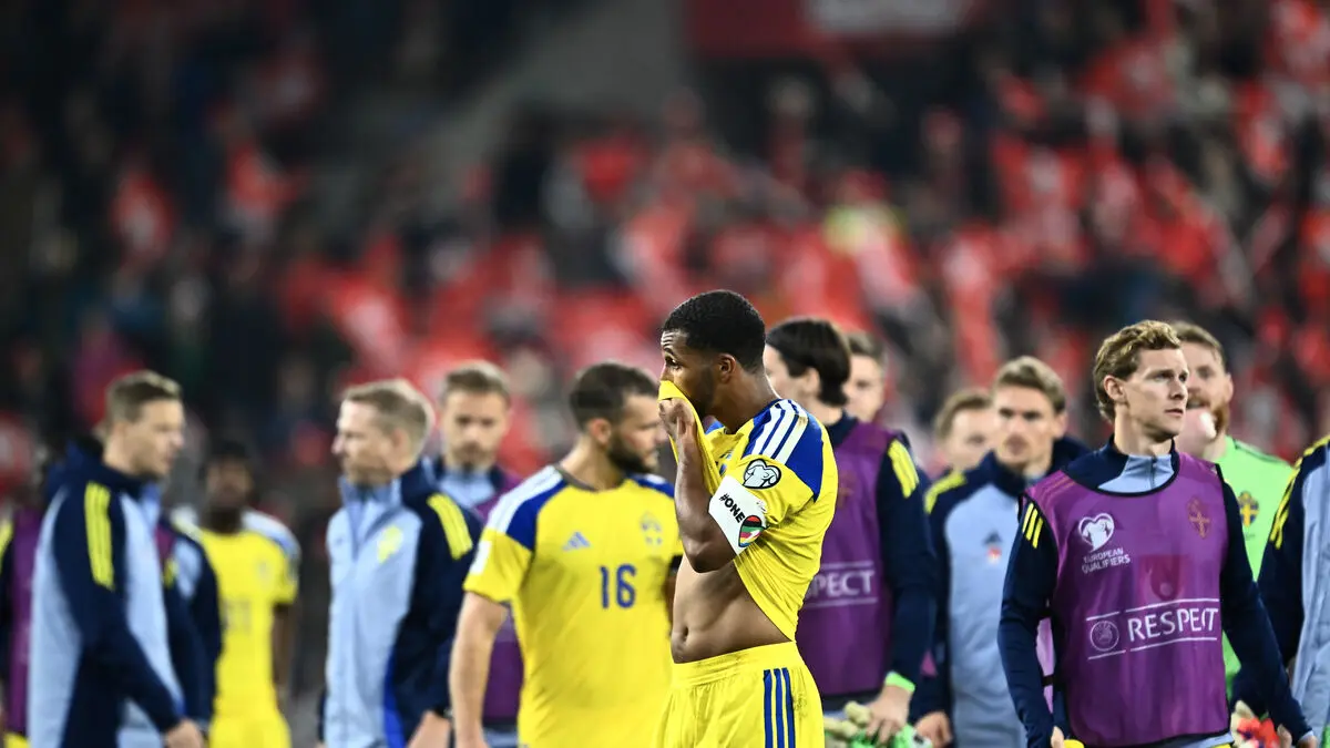 Heavy Swedish loss in Potter's debut