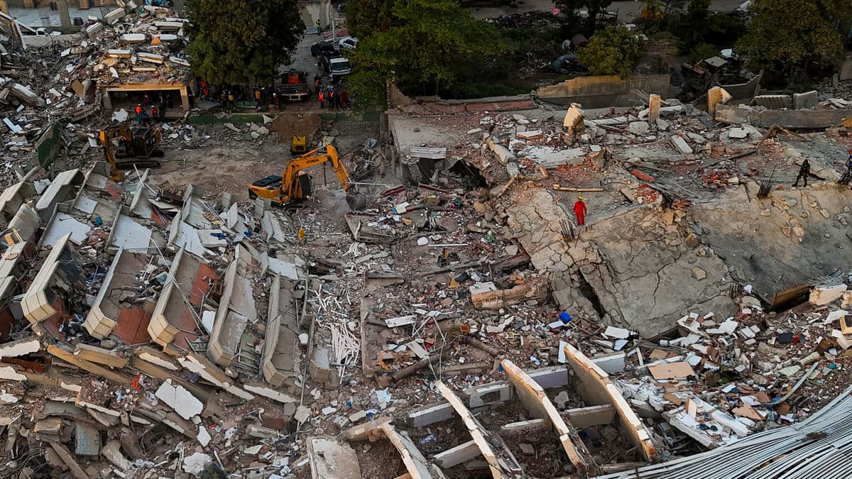 NASA Satellite Images Suggest 58,000 Buildings Damaged or Destroyed in Venezuela Earthquake