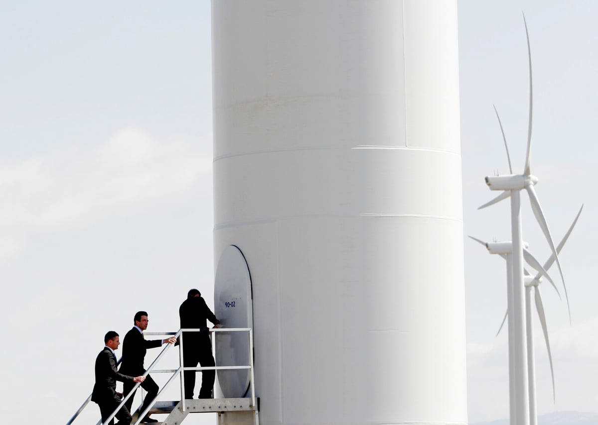 Vestas Reports Unexpected Profit Surpassing Analyst Predictions