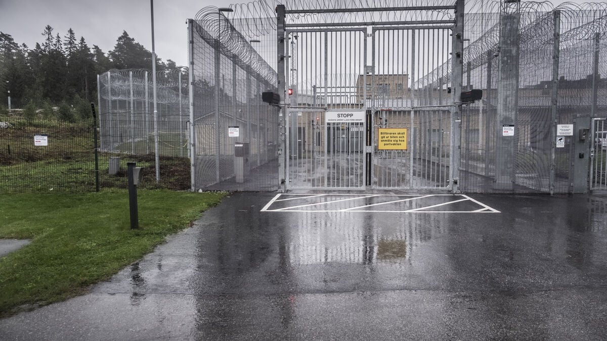 Children are being locked up without reason - a stain of shame