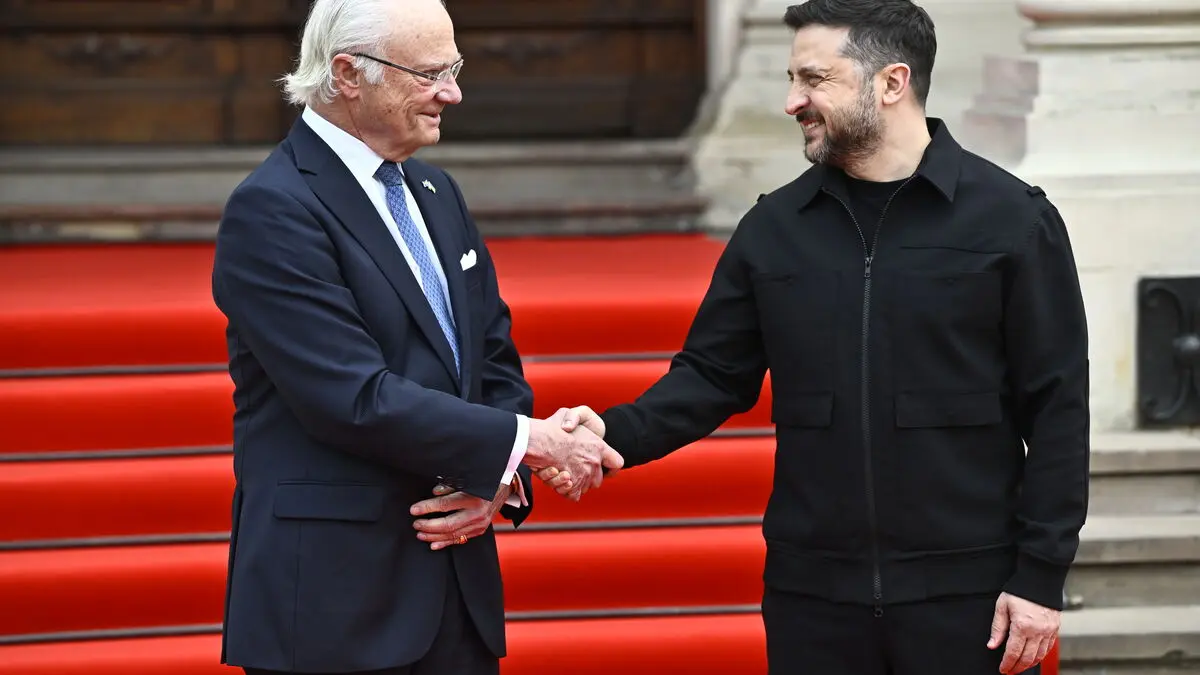 Russian media: The King rejected Zelensky's handshake