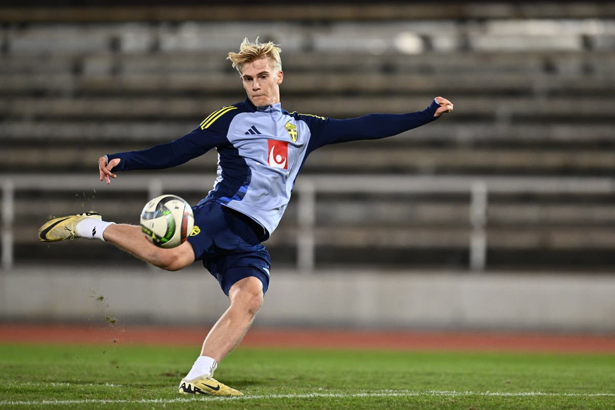 Bergvall Out with Cold, Widell Steps In for Sweden's National Team