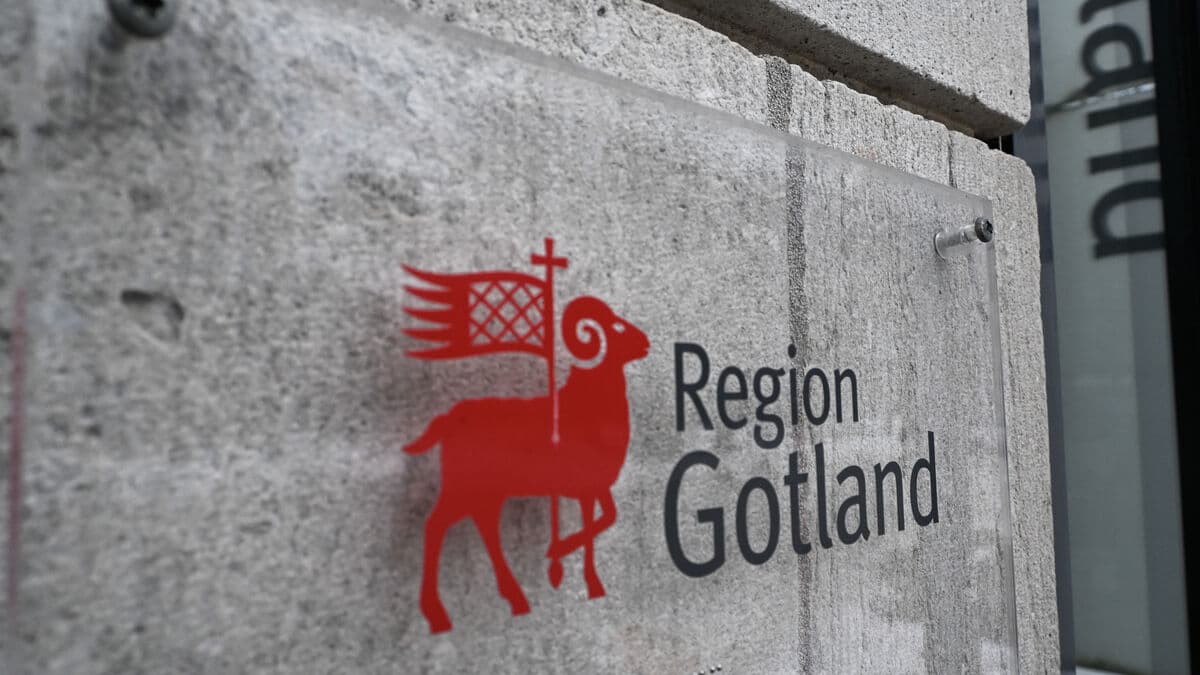 Armed Forces help Region Gotland sterilize medical equipment after Visby Hospital technical problem