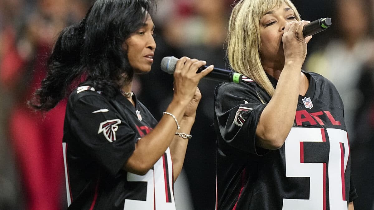 Iconic girl duo TLC to perform at Rosendal Garden Party in Stockholm on June 13