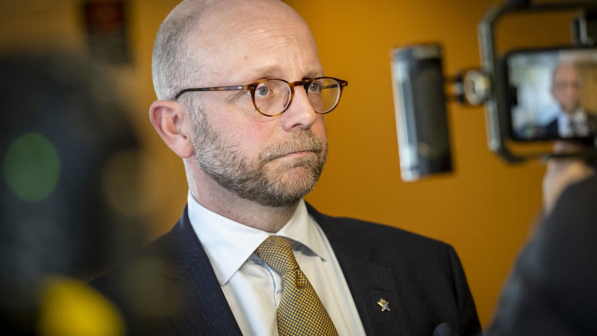 18-year-old arrested on suspicion of preparing a terrorist offense