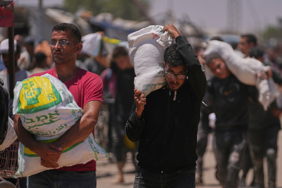 Israeli Soldiers Ordered to Use Live Fire in Gaza, Report Says
