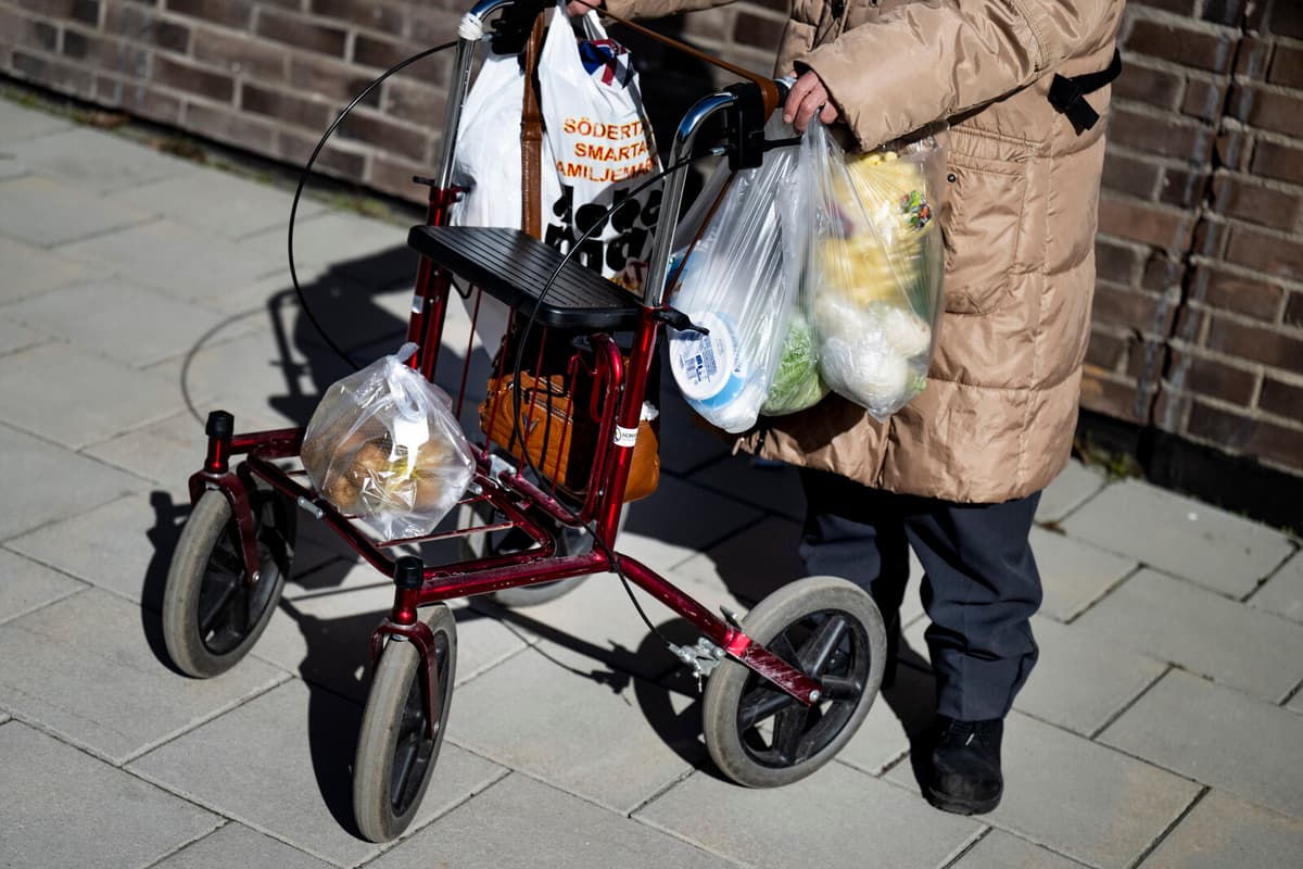 25 Charged in Sweden for Defrauding Elderly of Millions