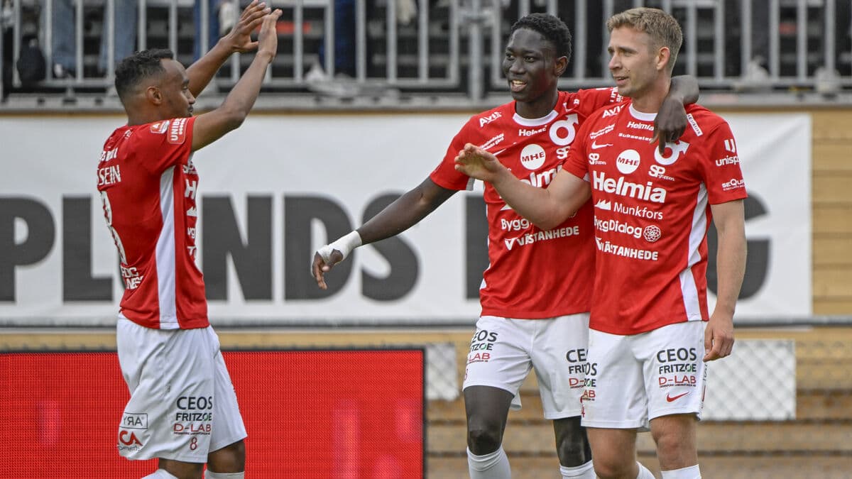 Halmstad slip to heavy 2-0 defeat at Degerfors as Superettan battle tightens