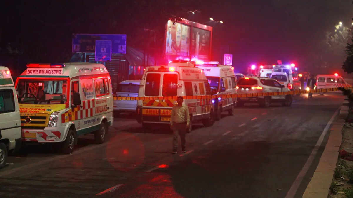 Several dead in explosion in Delhi