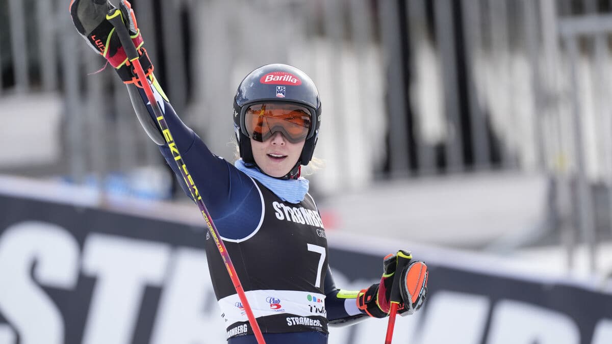 Mikaela Shiffrin wins overall World Cup, equals record with sixth title