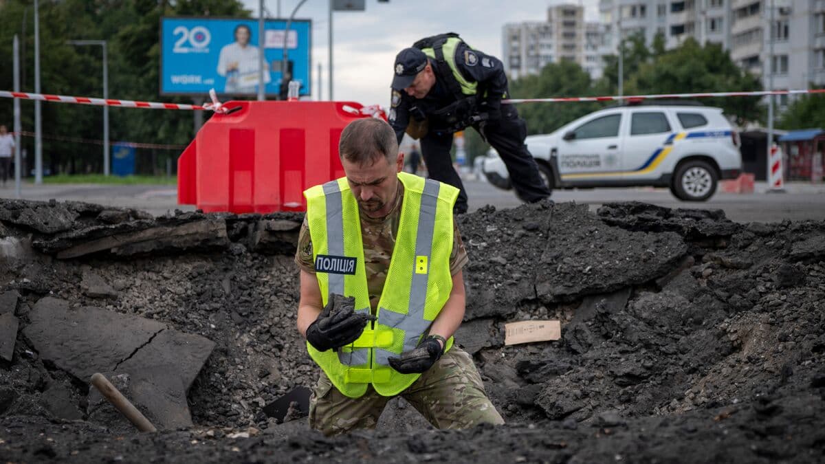 Zelenskyy says Russian ballistic missiles were not shot down in attacks on Ukraine