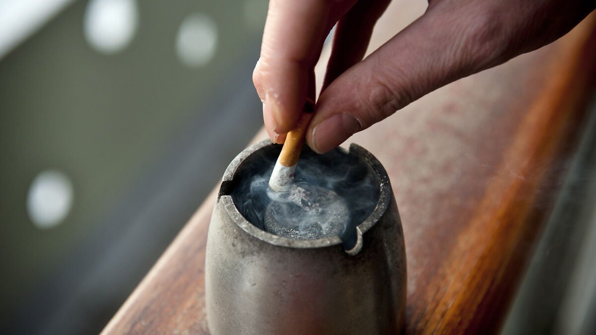 Lifetime smoking ban for young Britons approved by UK Parliament