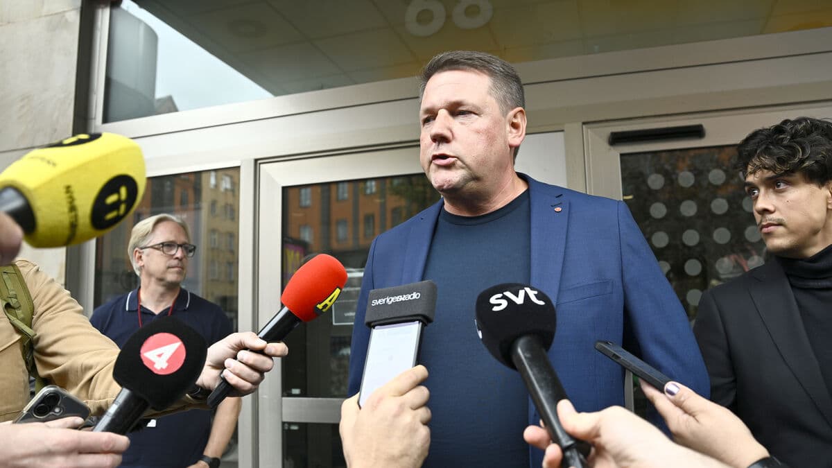 S demands Kristersson resign if election result holds