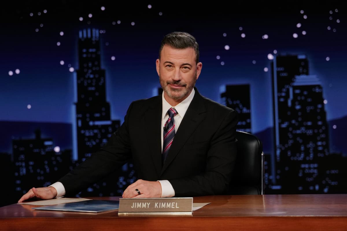Jimmy Kimmel Returns to TV Praising Kirk's Wife and Criticizing Trump