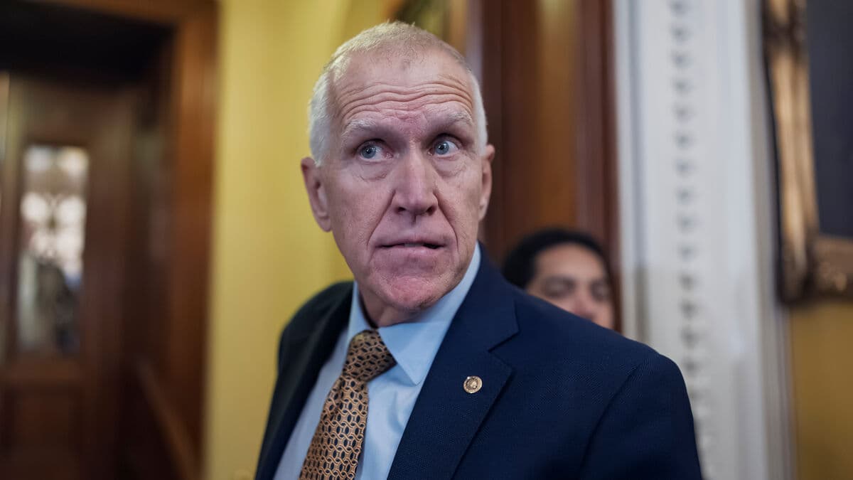 Republican senator says he will vote against Trump's Fed pick Kevin Warsh