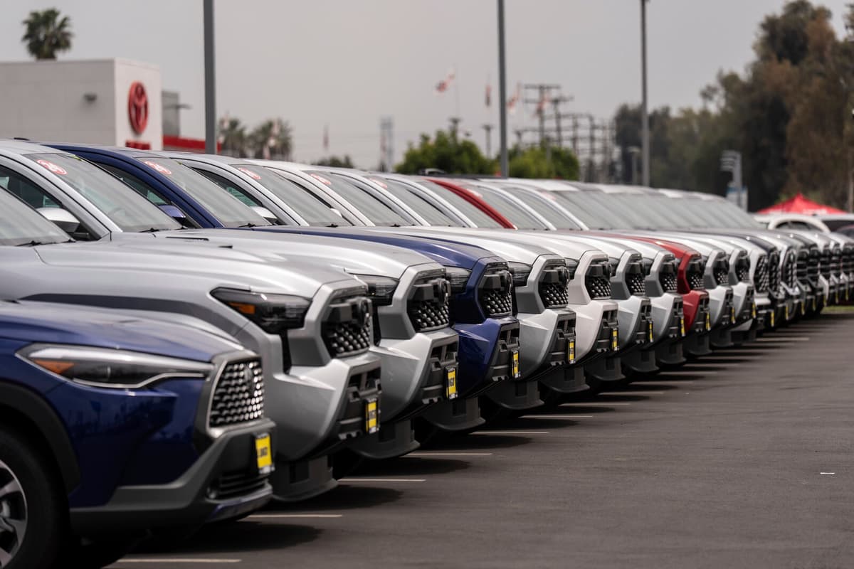 Tokyo Car Stocks Rise After US-Japan Tariff Agreement