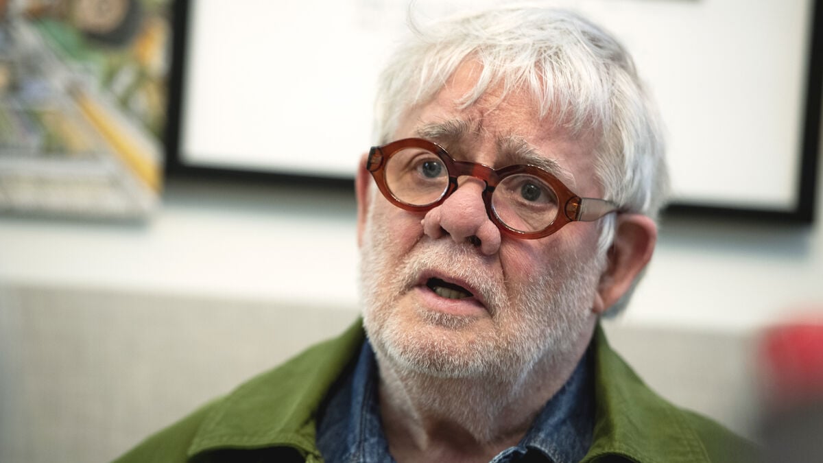 Copies of Carl Johan De Geer’s Confiscated Anti-War Artwork Found at Police Museum