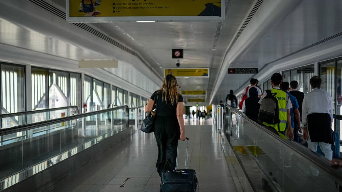 Stranded Swedes must pay with Swish to fly home