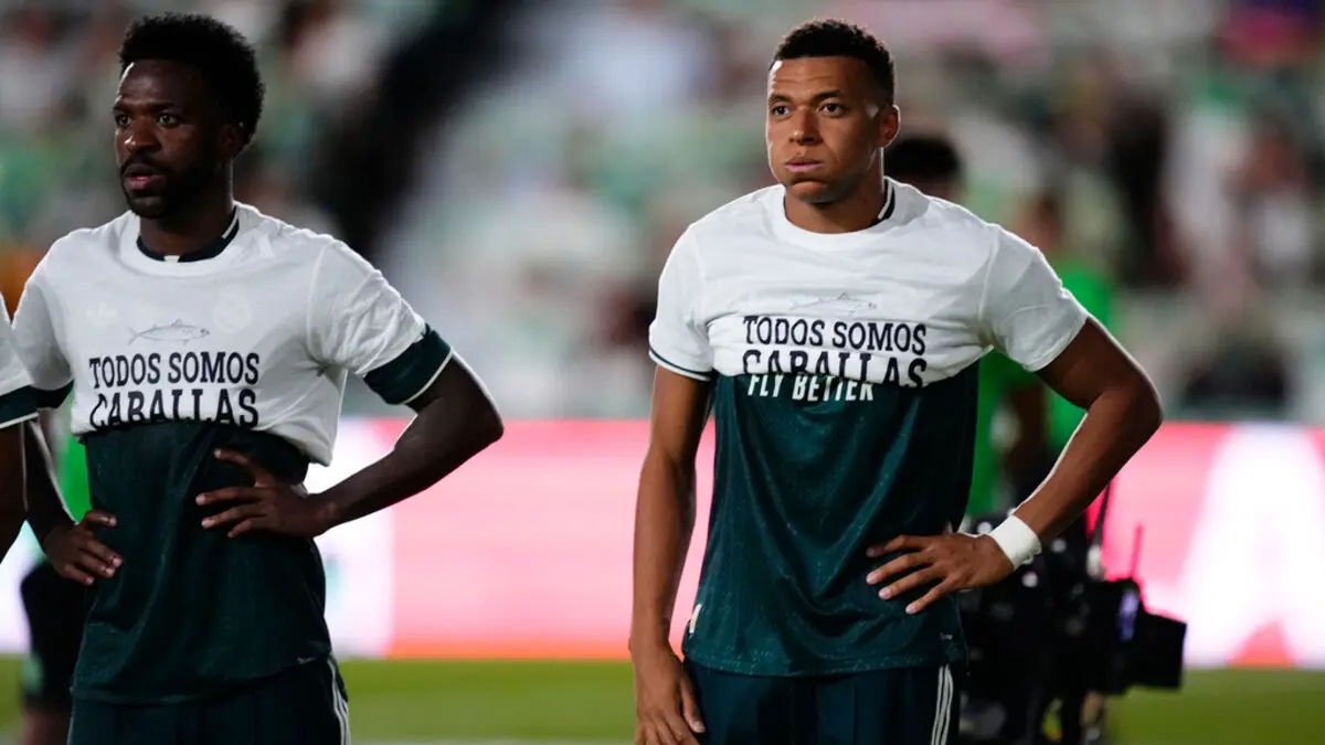 Anger after Mbappé and Vinícius Júnior shirt gesture in Real Madrid's Ceuta tribute