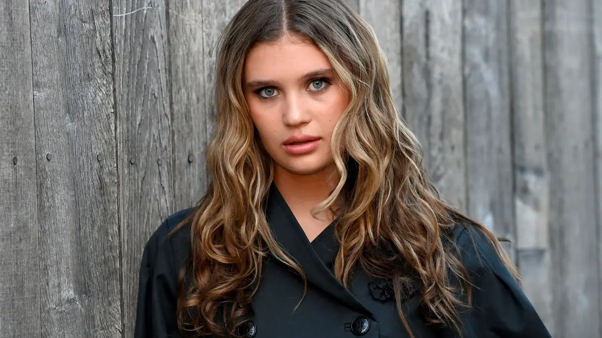 Ida-Lova interprets Thomas Stenström for Spotify