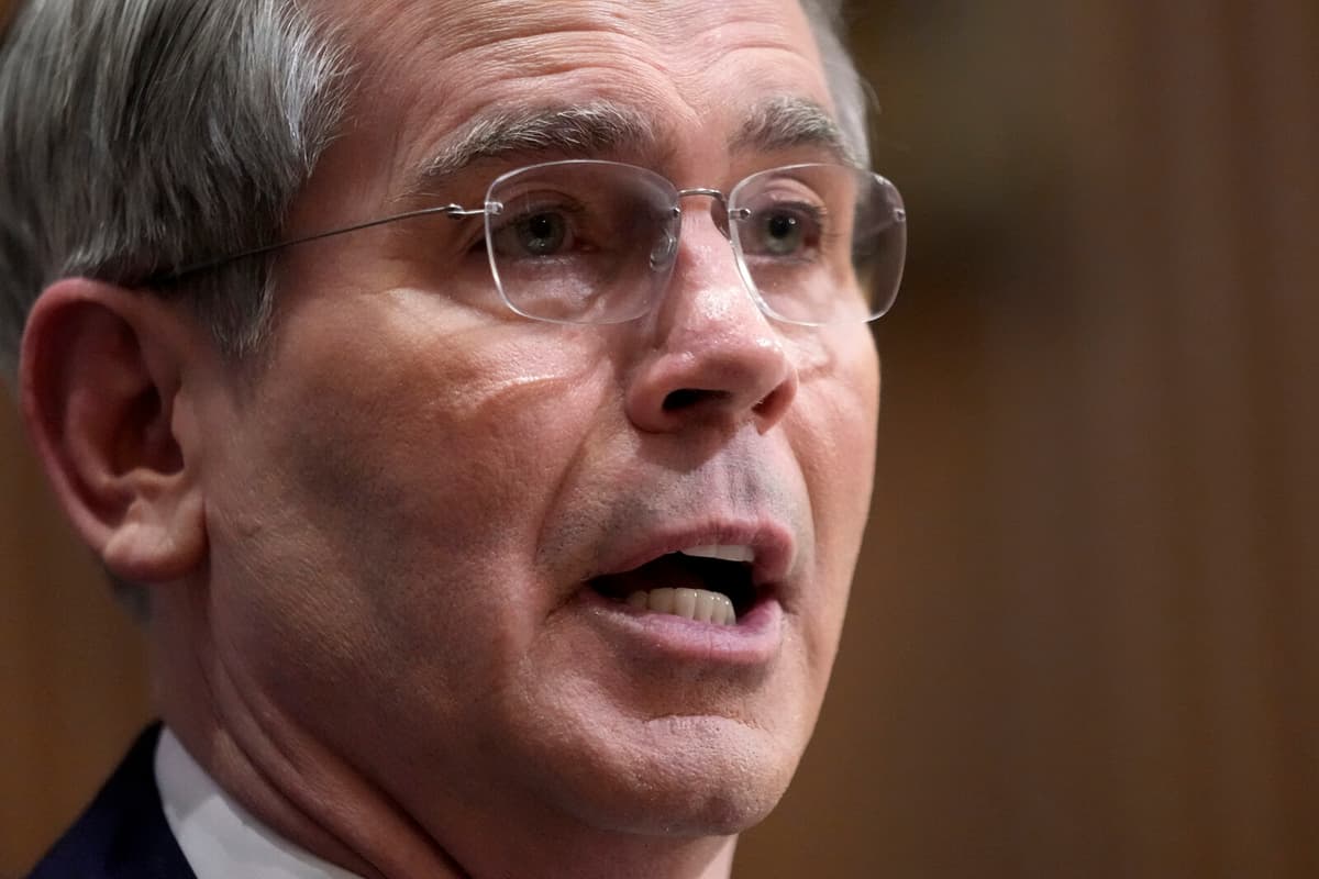 Over 50 Nations Seek Tariff Talks as US Markets React to New Policies