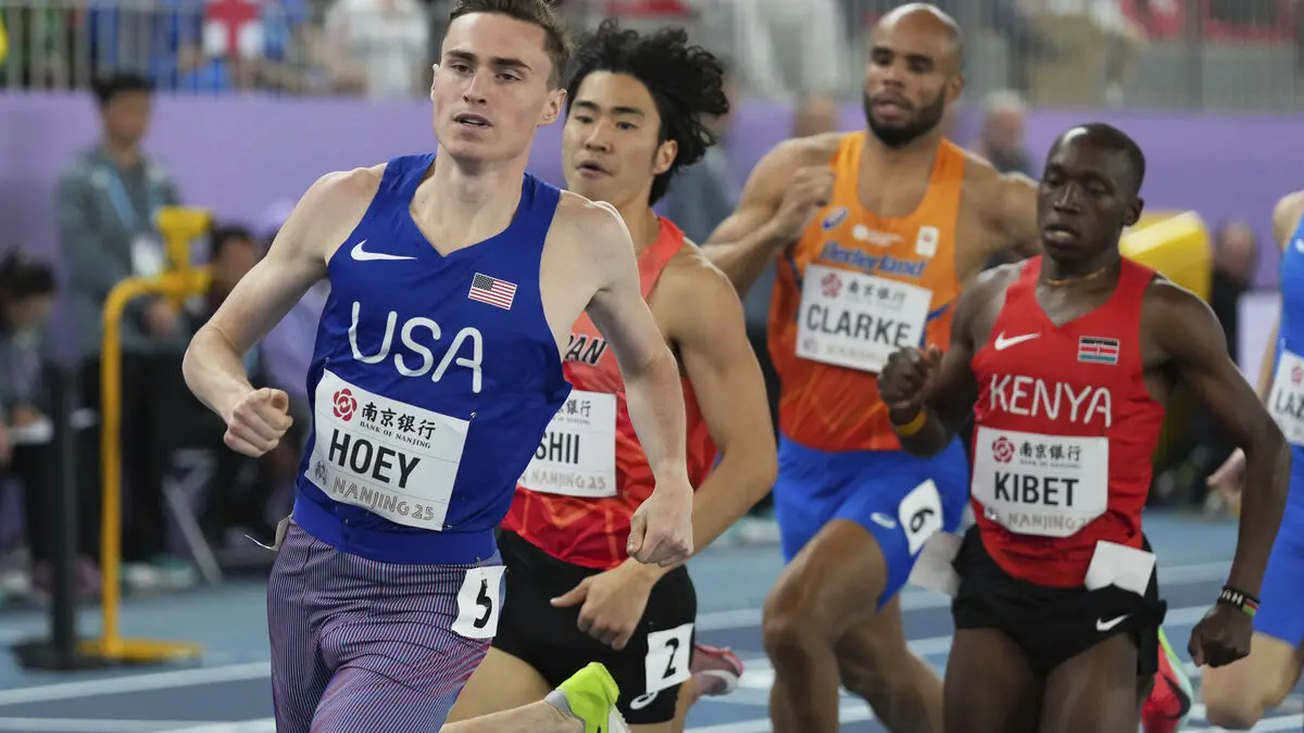 29-year-old world record erased by Josh Hoey in indoor 800 meters