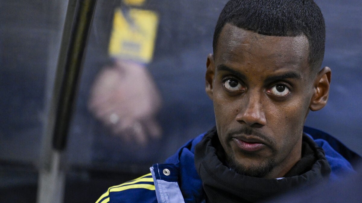 Potter's good news: Alexander Isak back in training