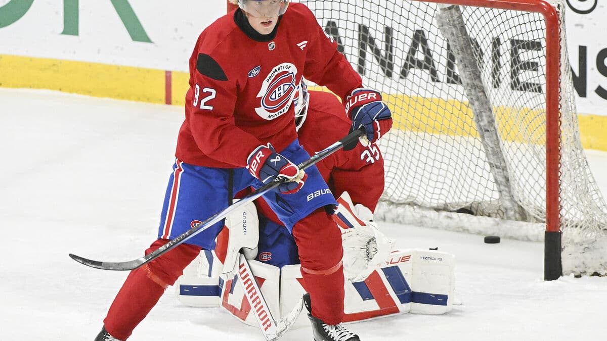 Finnish Hockey Star Patrik Laine's Olympic Participation in Doubt After Surgery