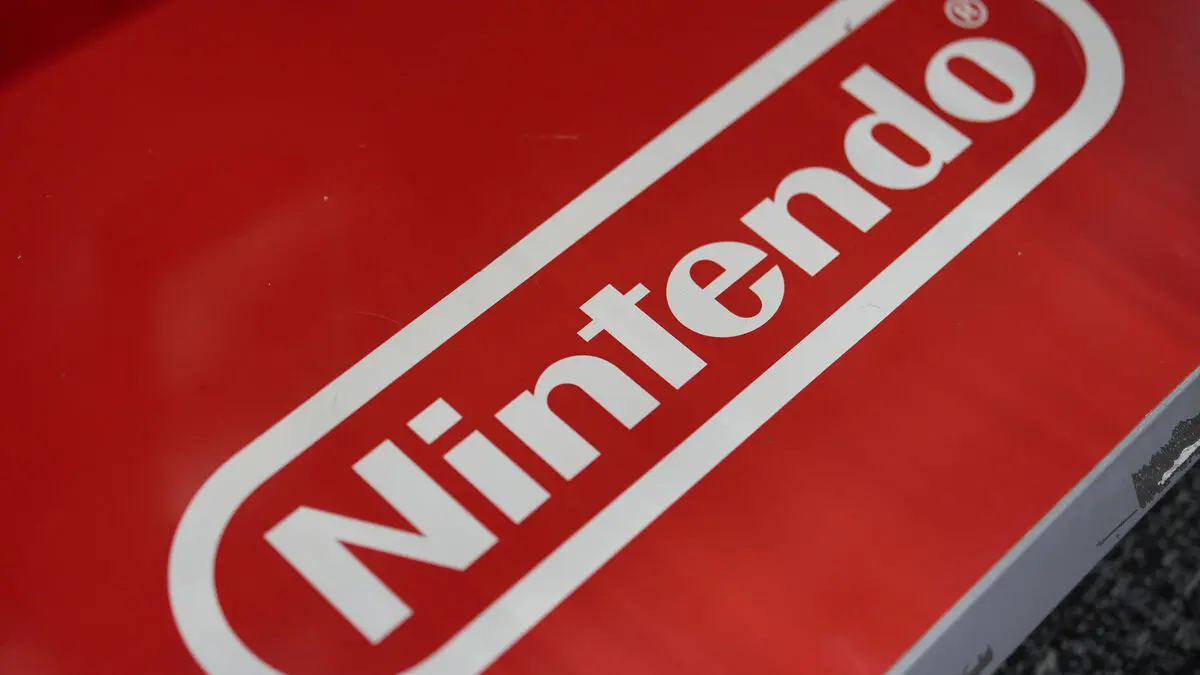 Unsettled in Asia - Nintendo falls 10.7 percent after sharp increase in memory component prices