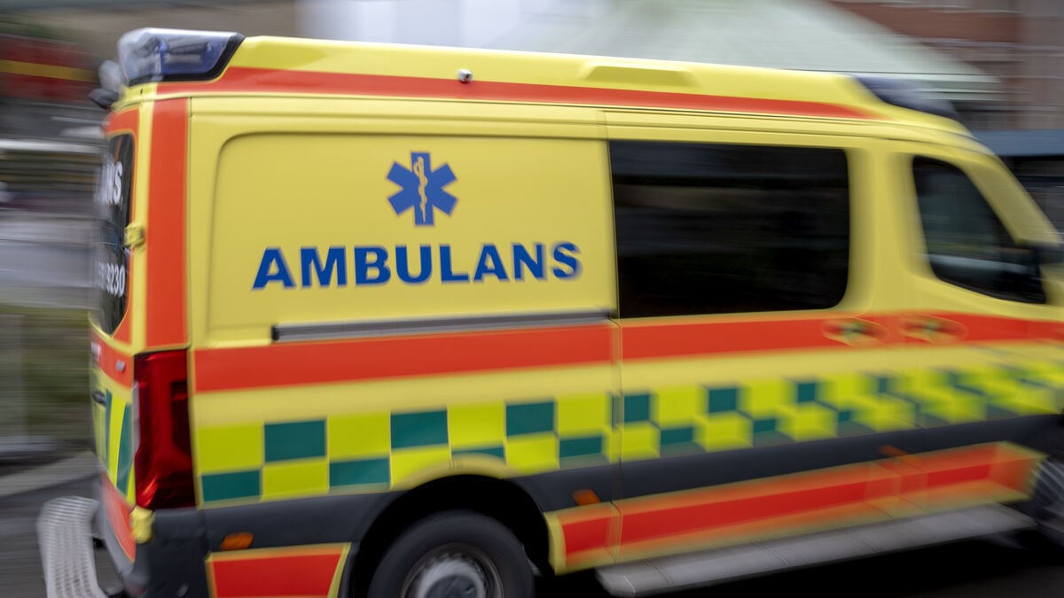 Man hit by tram