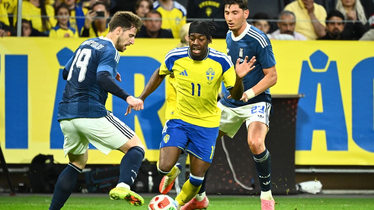 Several players to follow individual plans at Swedish team's first training in Dallas